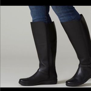 Clarks Cheyn Lindie knee high boots